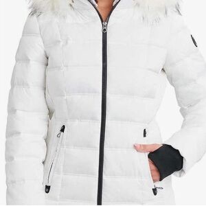 Nautica Women’s Faux Fur Trim Hooded Midweight Puffer Jacket